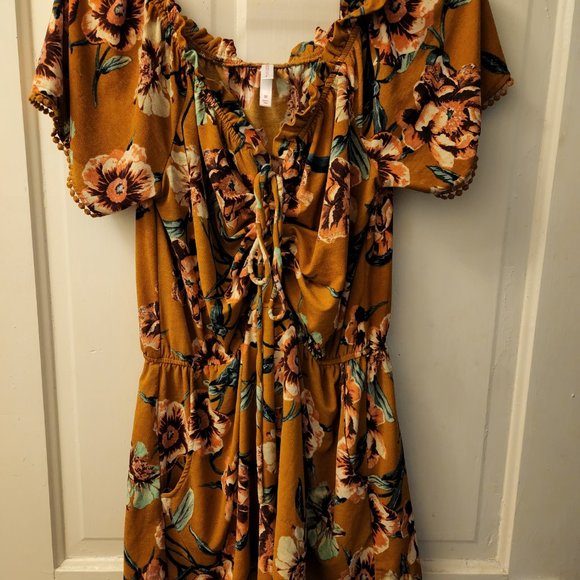 Mustard Floral Romper - Picture 4 of 5